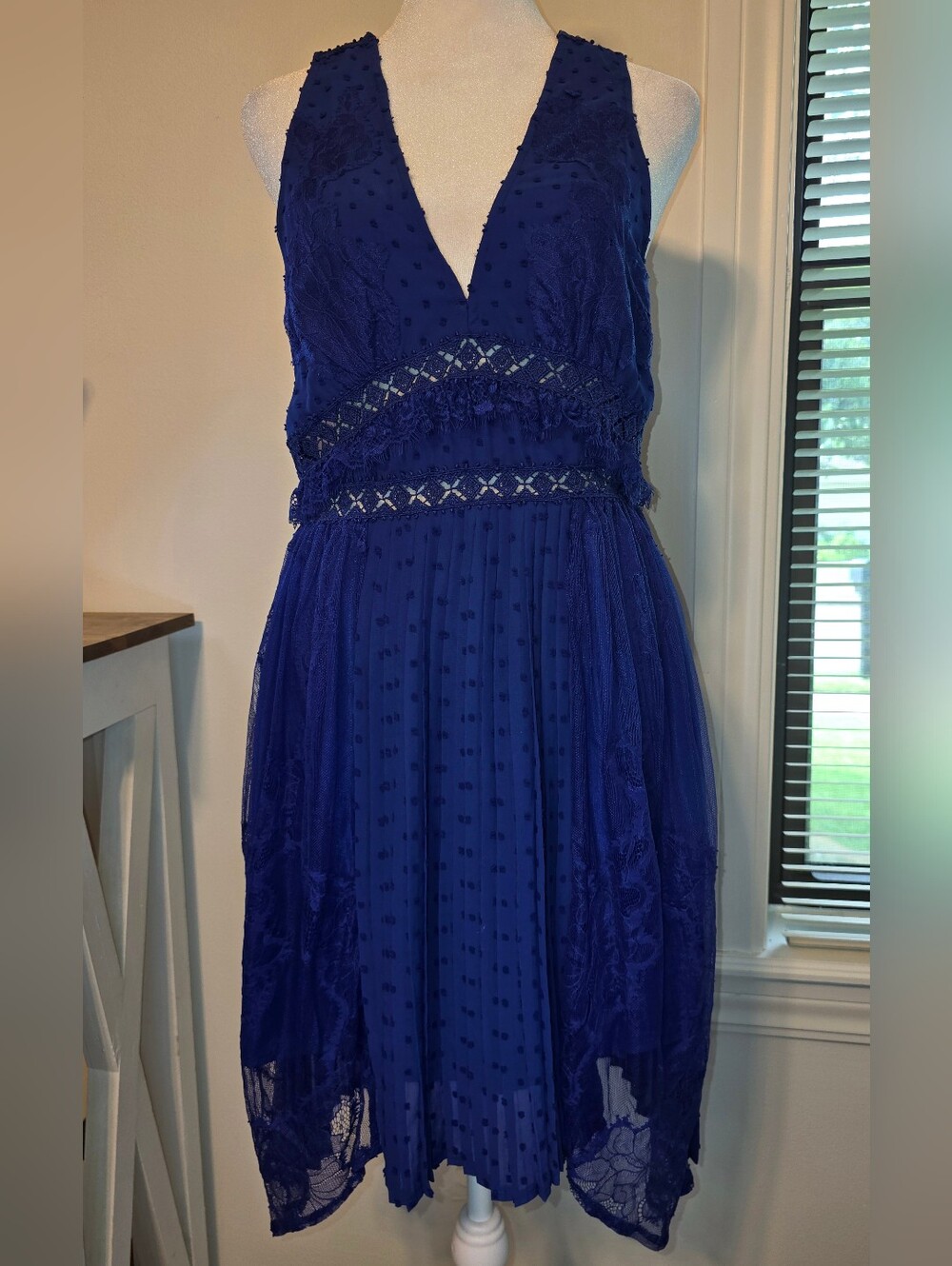 Anthropologie NWT Foxiedox Lace Midi Dress Women's Size Small